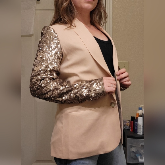 Anthropologie, sequin sleeve blazer - Picture 5 of 6